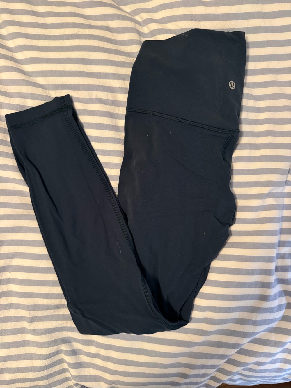 Lululemon Deep Green Athletic Leggings